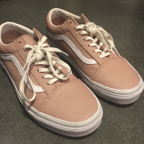 vans pink leather old skool